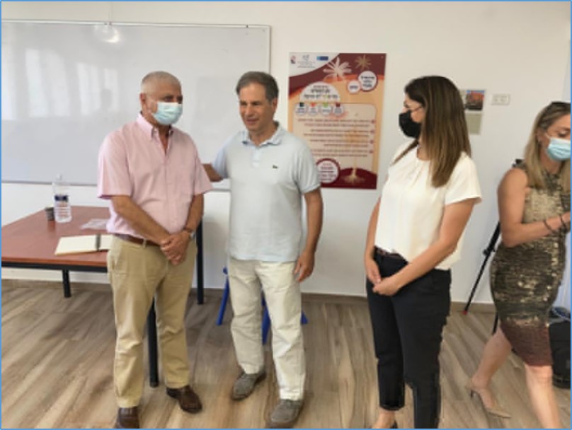 אסטרונאוט בדקל אורט